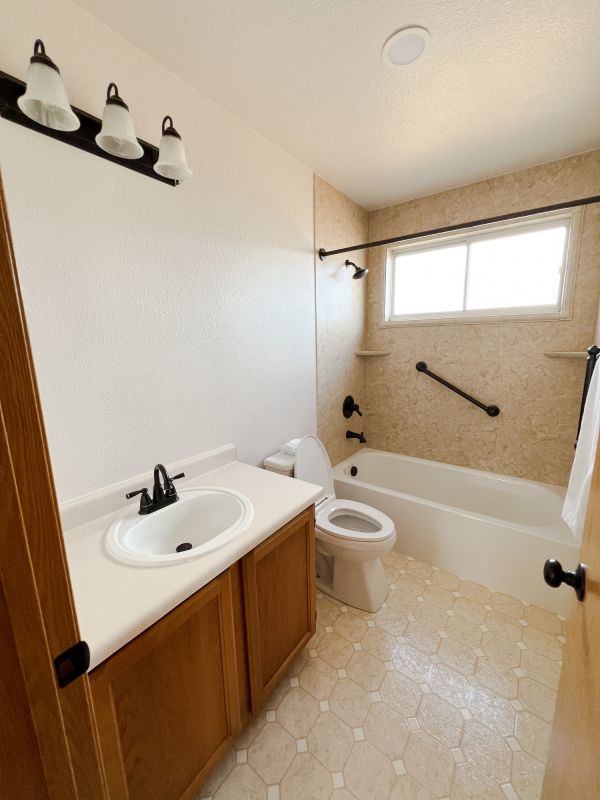 Top Bathroom Remodeling Companies in Highland Park, IL